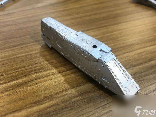 星球大戰(zhàn)剃刀號飛船，萬代星戰(zhàn)剃刀冠號飛船震撼登場