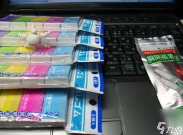 高玩中學生用橡皮打造我王凱牙 究極可動霸氣凜然