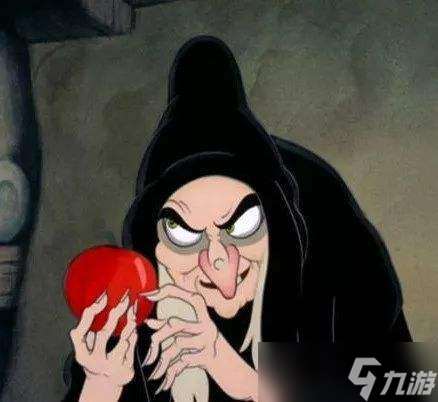 怪物女孩換裝《白雪公主與她的后媽》