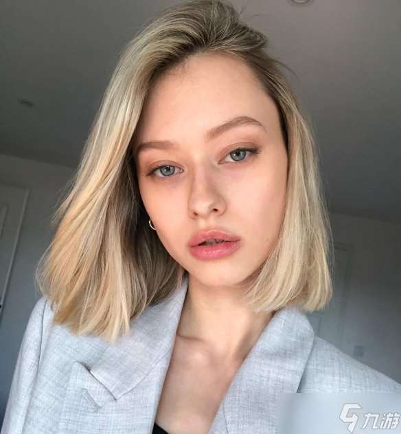 美翻了！疑似《生化危机9》女主脸模亮相：颜值超高