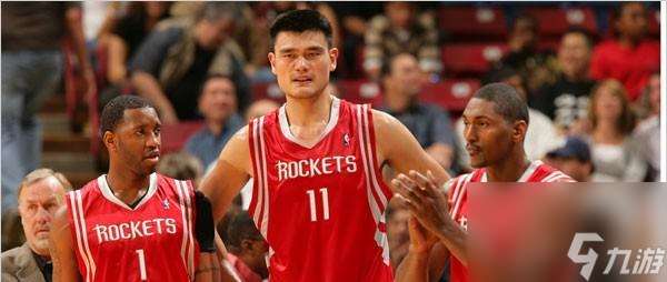 重温姚明NBA巅峰时刻 最强巨人的属性能力详解 让你感受NBA历史的震撼力