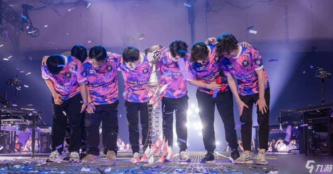 Paper Rex鏖战四局夺冠，首夺大师赛奖杯